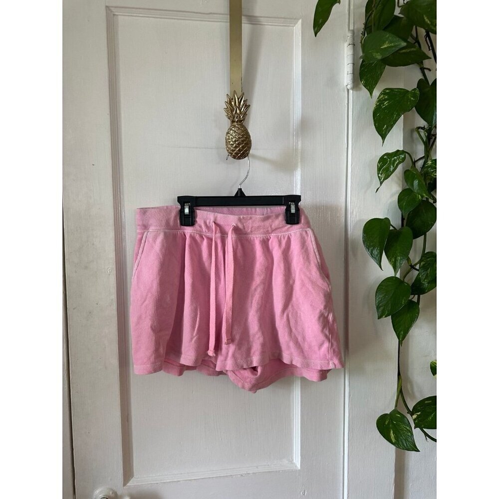 Old Navy women’s size large pink shorts